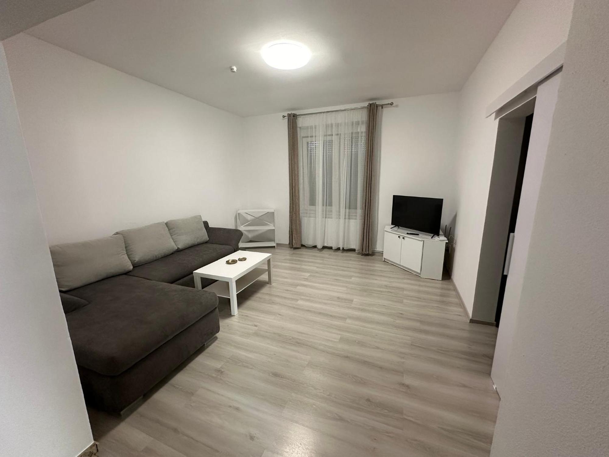 Aparthouse 1 Лугож Экстерьер фото